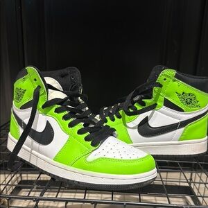 Nike High-Top Sneakers in Green, Black, and White
